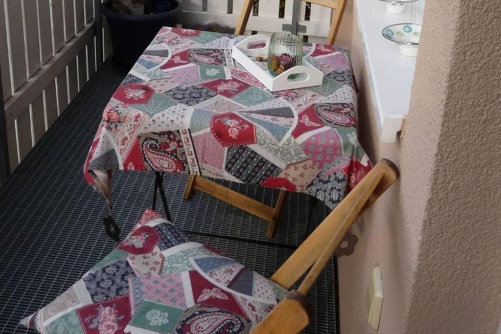 Ferienwohnung Regina Staufen im Breisgau Buitenkant foto