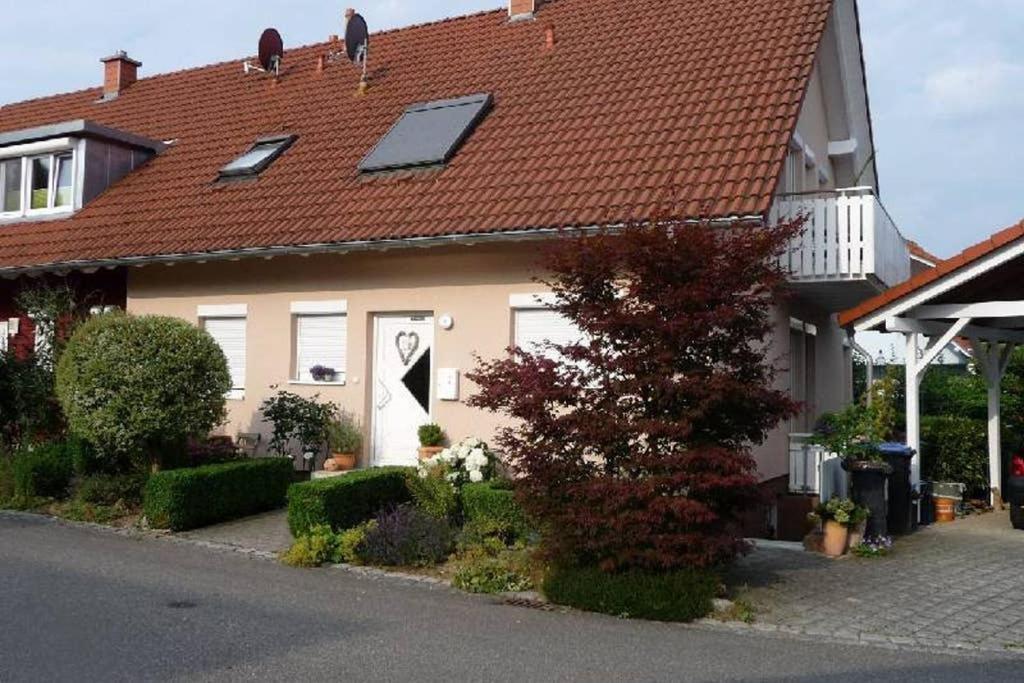 Ferienwohnung Regina Staufen im Breisgau Buitenkant foto